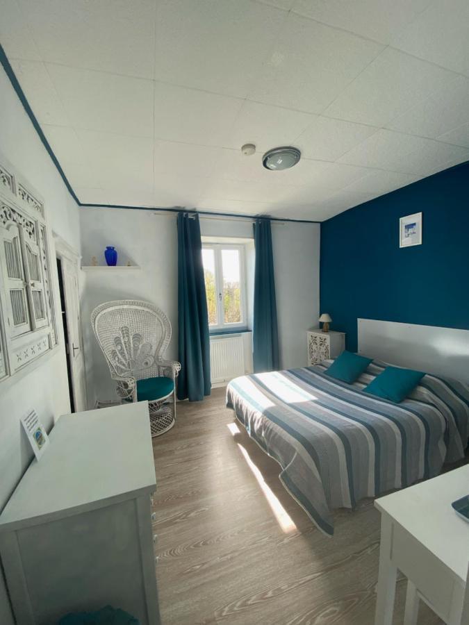 Bed and Breakfast Les Forges De Planechaud Saint-Sornin-Leulac Esterno foto