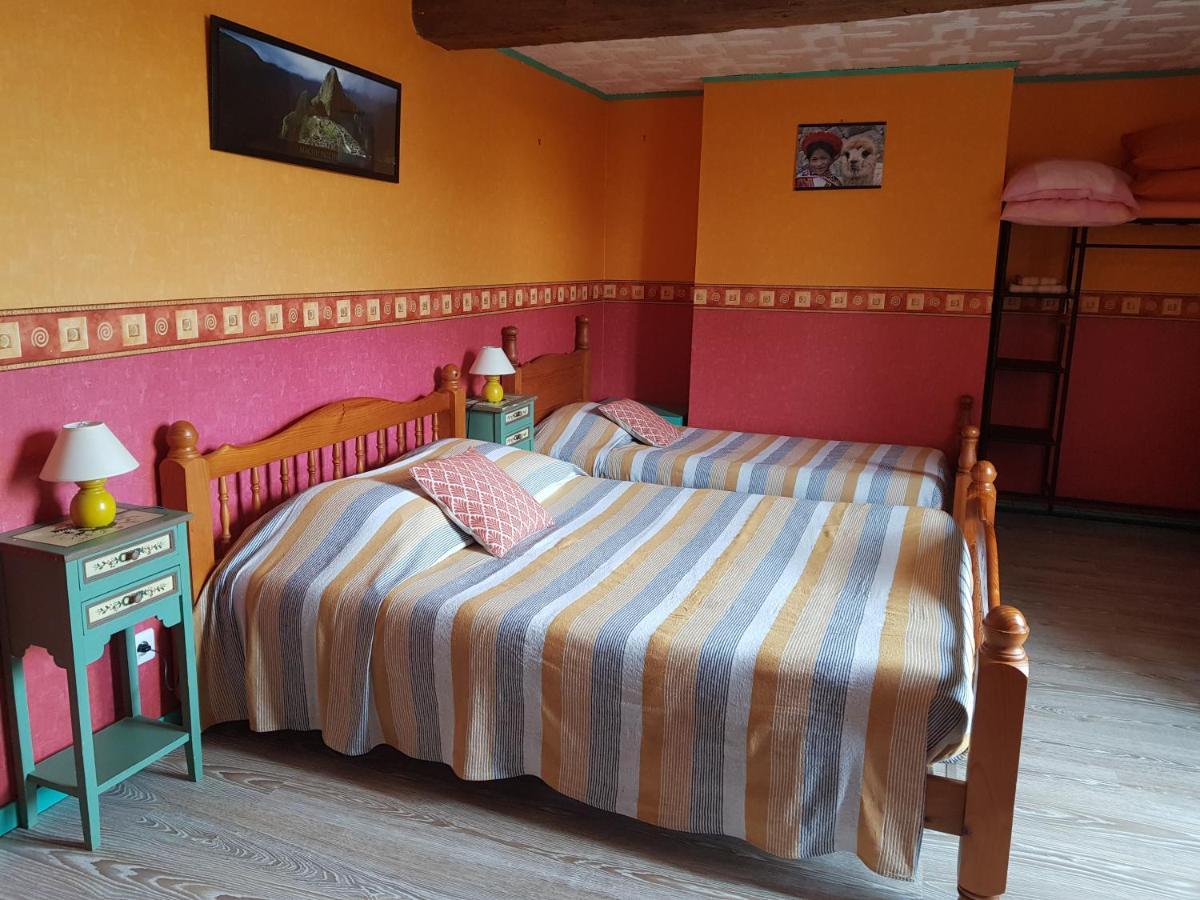 Bed and Breakfast Les Forges De Planechaud Saint-Sornin-Leulac Esterno foto
